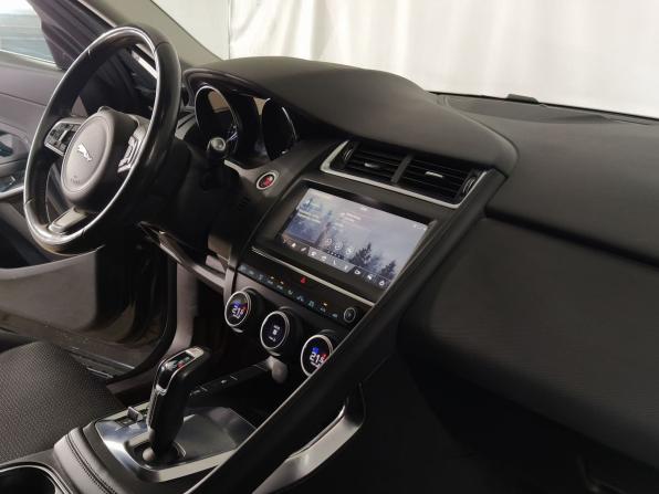 Jaguar E-Pace I с пробегом 2019 года, цена 2 954 000 рублей, 54024 км, внедорожник, Автокод Объявления