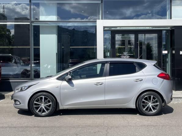Kia Ceed II с пробегом 2013 года, цена 889 000 рублей, 201152 км, хэтчбек, Автокод Объявления