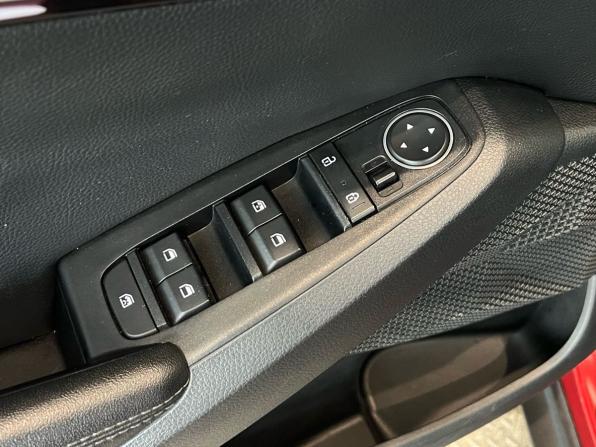 Kia Seltos I с пробегом 2021 года, цена 2 350 000 рублей, 92501 км, внедорожник, Автокод Объявления