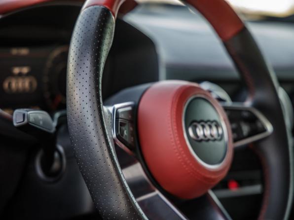 Audi TT III (8S) с пробегом 2015 года, цена 3 298 000 рублей, 71823 км, купе, Автокод Объявления