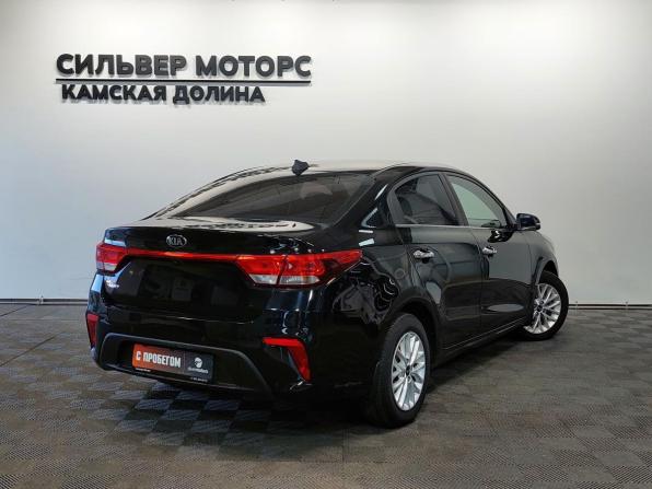 Kia Rio IV с пробегом 2018 года, цена 1 350 000 рублей, 124325 км, седан, Автокод Объявления