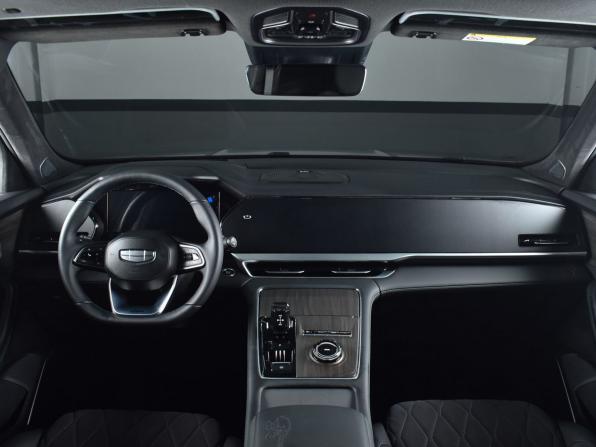 Geely Monjaro I Рестайлинг (China Market) с пробегом 2025 года, цена 3 584 999 рублей, 13590 км, внедорожник, Автокод Объявления