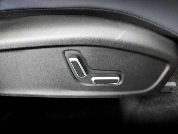 Geely Atlas II с пробегом 2024 года, цена 2 600 000 рублей, 67160 км, внедорожник, Автокод Объявления