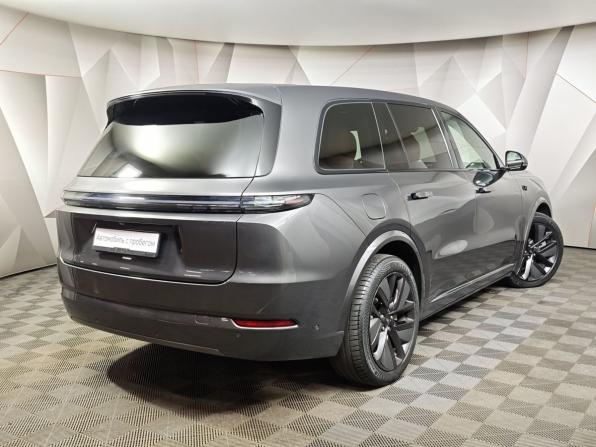 Li Auto (Lixiang) L9 I с пробегом 2024 года, цена 6 235 000 рублей, 57848 км, внедорожник, Автокод Объявления