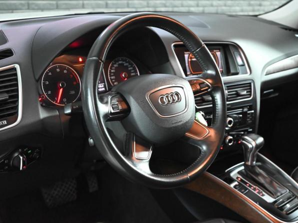 Audi Q5 I (8R) Рестайлинг с пробегом 2013 года, цена 1 840 000 рублей, 163940 км, внедорожник, Автокод Объявления