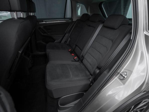 Volkswagen Tiguan II с пробегом 2018 года, цена 2 495 000 рублей, 161893 км, внедорожник, Автокод Объявления
