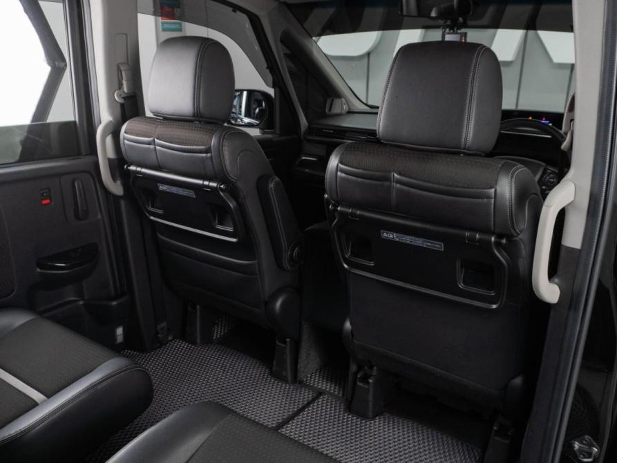 Honda Stepwgn V Рестайлинг Тюмень  - изображение 14