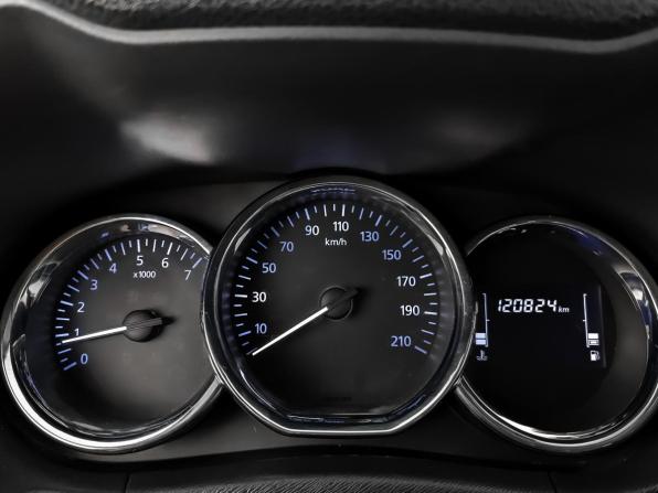 Nissan Terrano III (D10) с пробегом 2021 года, цена 1 300 000 рублей, 120823 км, внедорожник, Автокод Объявления