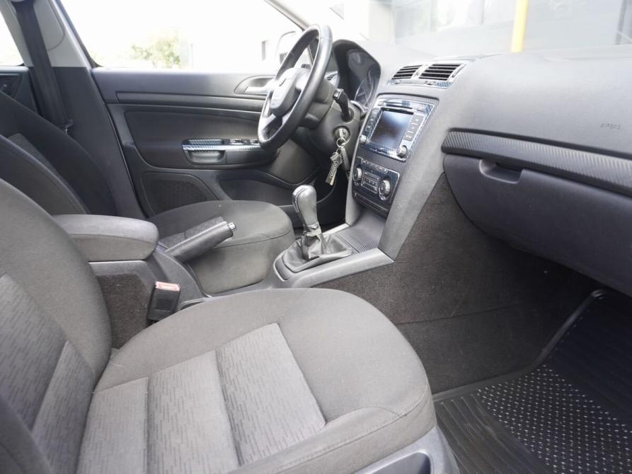 Skoda Octavia II (A5) Рестайлинг Москва  - изображение 11