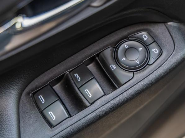 Chevrolet Equinox III с пробегом 2019 года, цена 1 898 000 рублей, 166125 км, внедорожник, Автокод Объявления