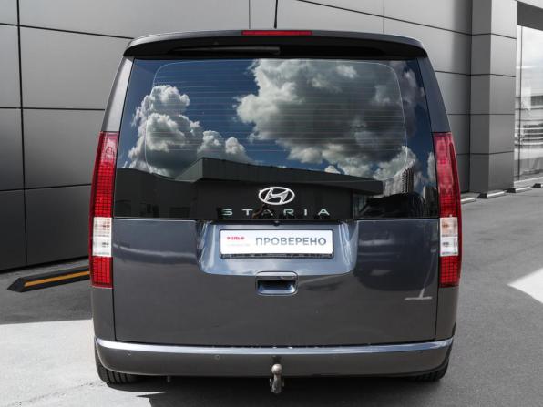 Hyundai Staria I с пробегом 2021 года, цена 4 000 000 рублей, 100120 км, минивэн, Автокод Объявления