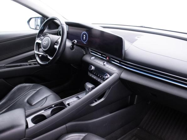 Hyundai Elantra VII (CN7) с пробегом 2021 года, цена 2 019 000 рублей, 111841 км, седан, Автокод Объявления