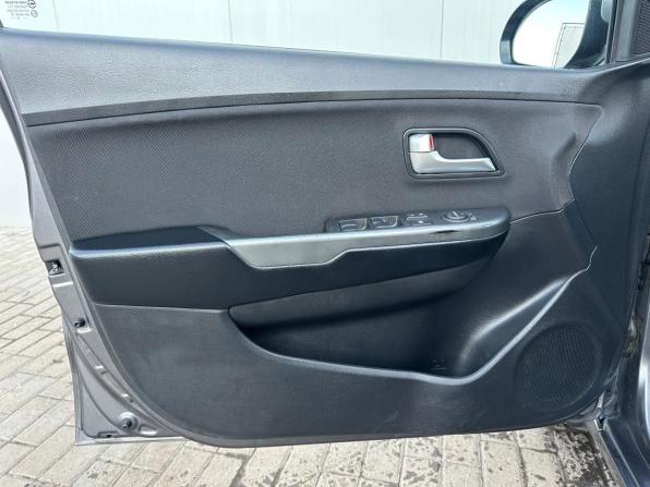 Kia Rio III с пробегом 2013 года, цена 775 000 рублей, 150000 км, седан, Автокод Объявления