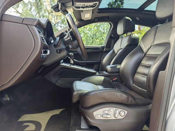 Porsche Macan I Рестайлинг с пробегом 2019 года, цена 5 354 000 рублей, 98496 км, внедорожник, Автокод Объявления