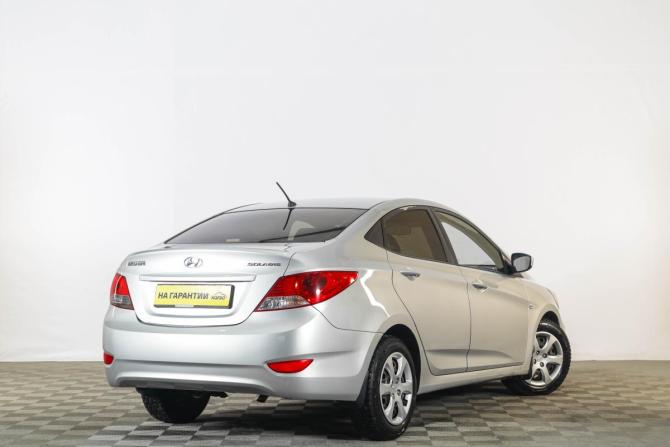 Hyundai Solaris I с пробегом 2013 года, цена 749 000 рублей, 204000 км, седан, Автокод Объявления