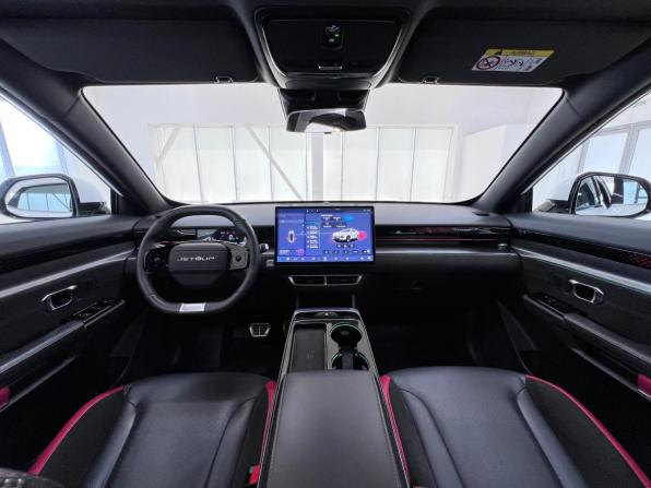 JETOUR DASHING I с пробегом 2023 года, цена 2 190 000 рублей, 21690 км, внедорожник, Автокод Объявления