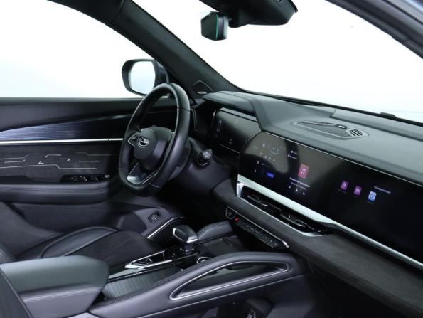 Geely Monjaro I с пробегом 2024 года, цена 3 450 000 рублей, 28832 км, внедорожник, Автокод Объявления