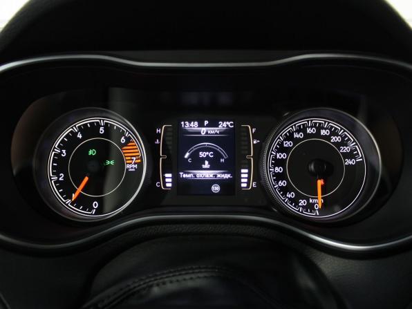 Jeep Cherokee V (KL) Рестайлинг с пробегом 2018 года, цена 2 293 000 рублей, 68483 км, внедорожник, Автокод Объявления