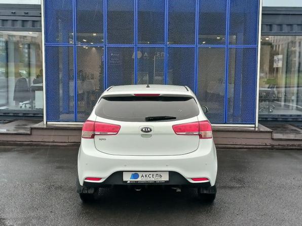 Kia Rio III Рестайлинг с пробегом 2016 года, цена 675 000 рублей, 196000 км, хэтчбек, Автокод Объявления