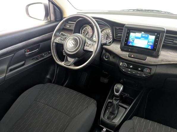 Suzuki Ertiga II Рестайлинг с пробегом 2023 года, цена 2 050 000 рублей, 46766 км, компактвэн, Автокод Объявления