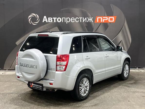 Suzuki Grand Vitara II Рестайлинг с пробегом 2010 года, цена 1 075 000 рублей, 125000 км, внедорожник, Автокод Объявления