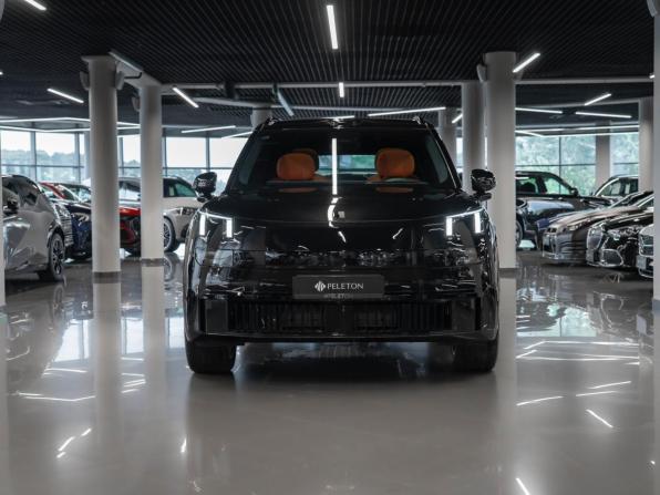 Lynk &amp; Co 900 с пробегом 2025 года, цена 8 150 000 рублей, 18 км, внедорожник, Автокод Объявления