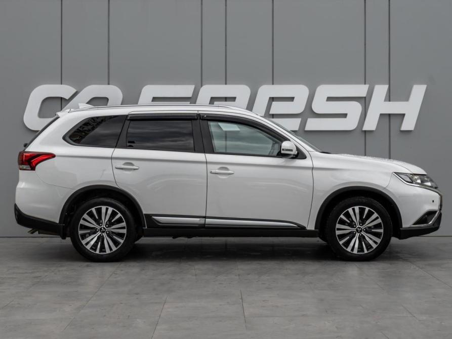 Mitsubishi Outlander III Рестайлинг 3 Краснодар  - изображение 5