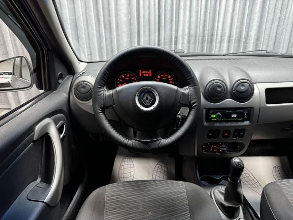 Renault Logan I Рестайлинг с пробегом 2011 года, цена 450 000 рублей, 169734 км, седан, Автокод Объявления