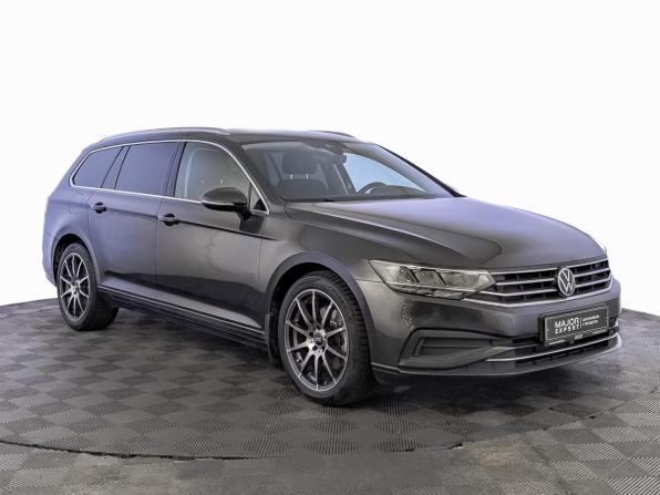 Volkswagen Passat B8 Рестайлинг с пробегом 2021 года, цена 2 450 000 рублей, 119320 км, универсал, Автокод Объявления