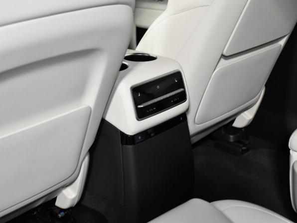 Li Auto (Lixiang) L9 I с пробегом 2022 года, цена 6 370 000 рублей, 35084 км, внедорожник, Автокод Объявления