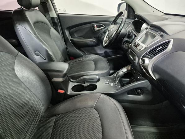 Hyundai ix35 I с пробегом 2013 года, цена 990 000 рублей, 216123 км, внедорожник, Автокод Объявления