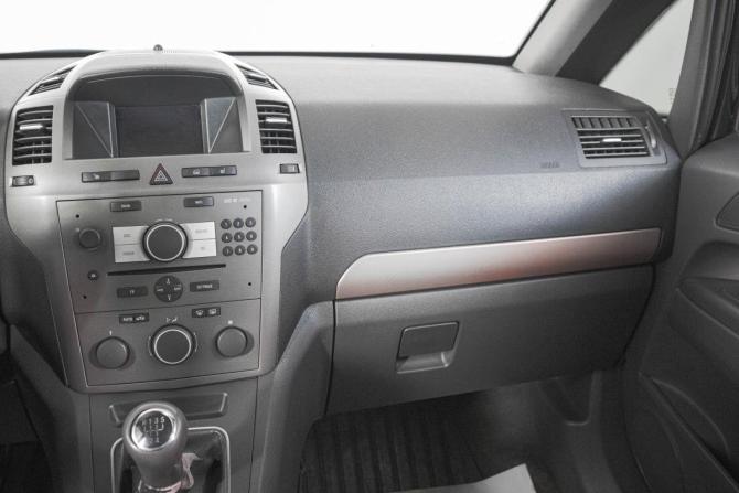 Opel Zafira B с пробегом 2005 года, цена 609 000 рублей, 436000 км, компактвэн, Автокод Объявления
