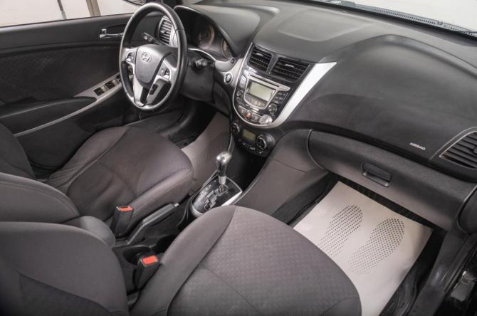 Hyundai Solaris I с пробегом 2011 года, цена 769 000 рублей, 208000 км, хэтчбек, Автокод Объявления