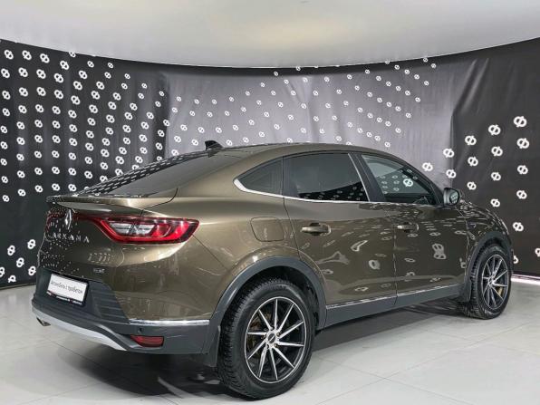 Renault Arkana I с пробегом 2021 года, цена 1 326 000 рублей, 242892 км, внедорожник, Автокод Объявления