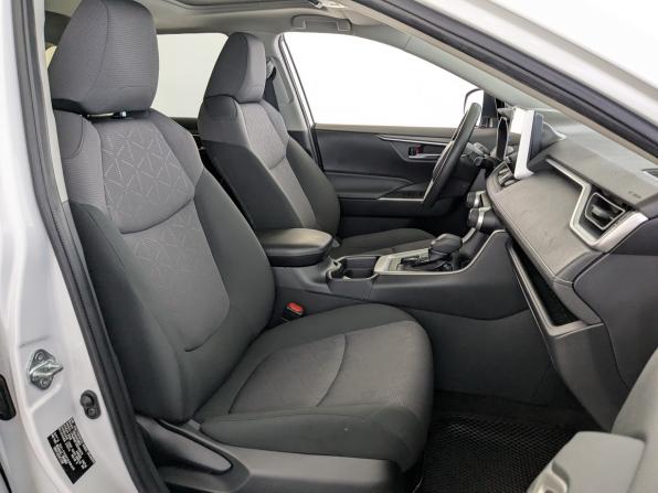 Toyota RAV4 V (XA50) с пробегом 2022 года, цена 3 700 000 рублей, 26822 км, внедорожник, Автокод Объявления
