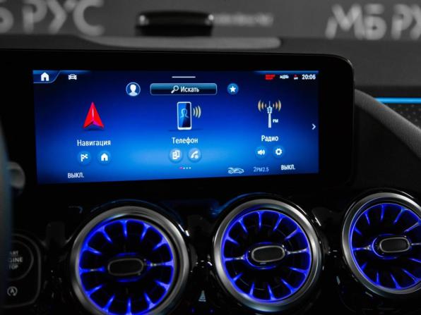 Новый Mercedes-Benz GLA II (H247) Рестайлинг 2024 года, цена 6 270 000 рублей, внедорожник, Автокод Объявления