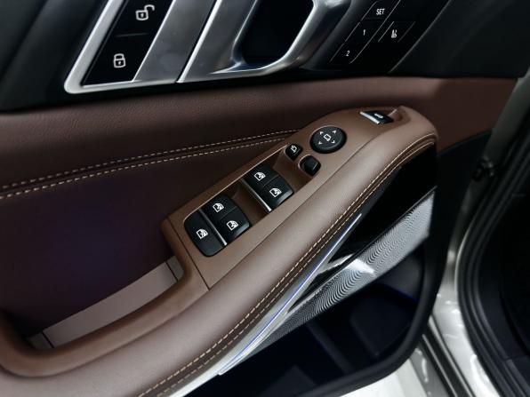 BMW X5 IV (G05/G18) Рестайлинг с пробегом 2023 года, цена 13 500 000 рублей, 8571 км, внедорожник, Автокод Объявления