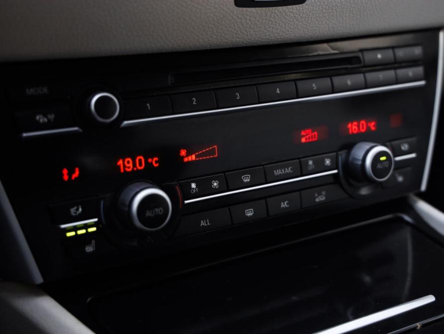 BMW 5 серии VI (F10/F11/F07) Санкт-Петербург  - изображение 16