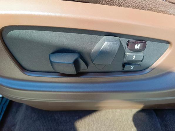 BMW X5 II (E70) Рестайлинг с пробегом 2011 года, цена 1 899 995 рублей, 268285 км, внедорожник, Автокод Объявления