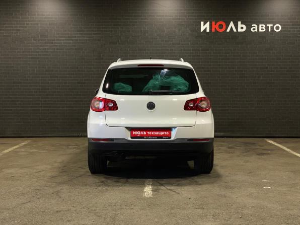 Volkswagen Tiguan I с пробегом 2011 года, цена 1 340 000 рублей, 138529 км, внедорожник, Автокод Объявления