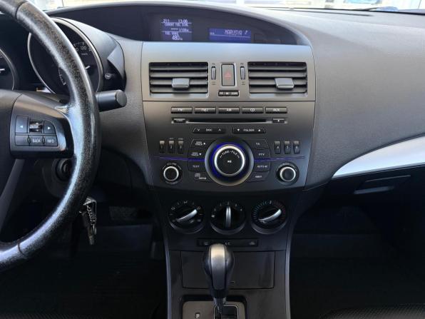 Mazda 3 II (BL) Рестайлинг с пробегом 2011 года, цена 849 000 рублей, 160000 км, седан, Автокод Объявления