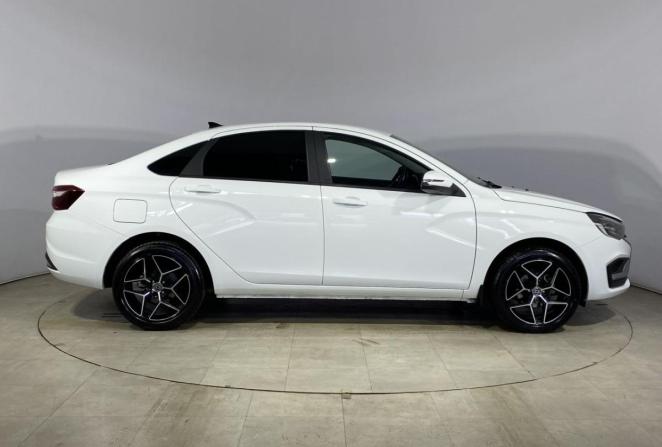Lada (ВАЗ) Vesta I Рестайлинг (NG) с пробегом 2025 года, цена 1 470 000 рублей, 15144 км, седан, Автокод Объявления