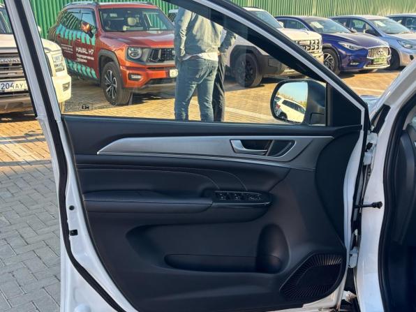 Haval M6 II с пробегом 2024 года, цена 1 830 000 рублей, 29701 км, внедорожник, Автокод Объявления