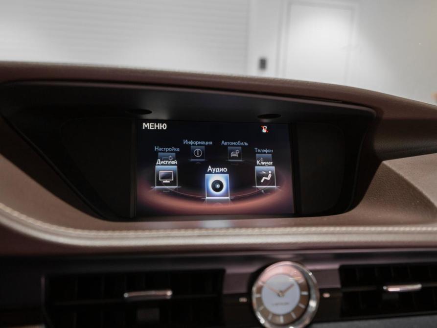 Lexus ES VI Рестайлинг Москва  - изображение 16