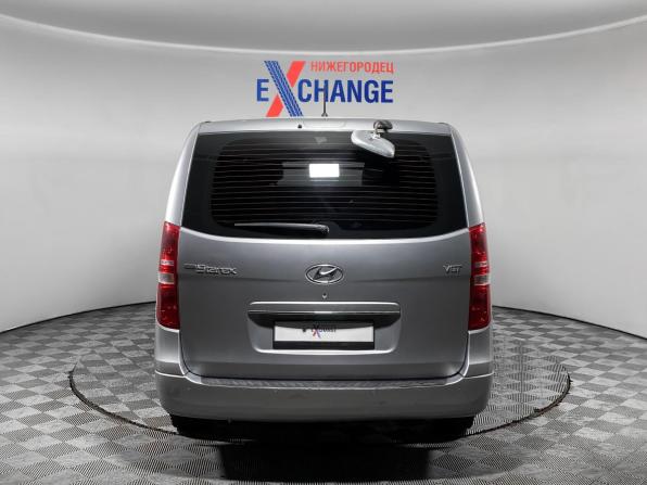 Hyundai Grand Starex I Рестайлинг 2 с пробегом 2019 года, цена 2 389 000 рублей, 202582 км, минивэн, Автокод Объявления