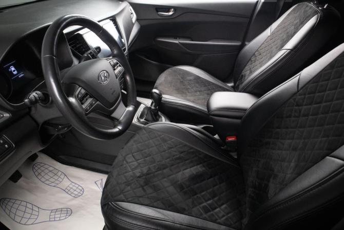Hyundai Solaris II с пробегом 2019 года, цена 1 579 000 рублей, 42000 км, седан, Автокод Объявления