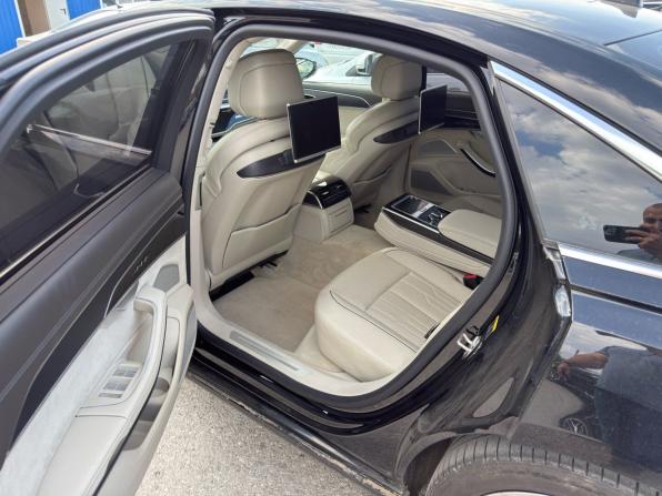 Audi A8 IV (D5) с пробегом 2018 года, цена 3 997 000 рублей, 162000 км, седан, Автокод Объявления
