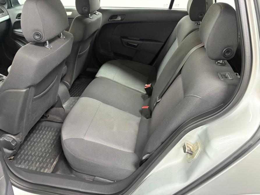 Opel Astra H Рестайлинг Киров  - изображение 10