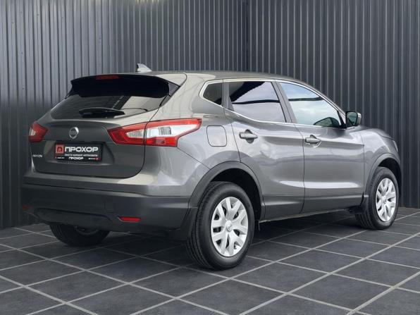 Nissan Qashqai II с пробегом 2018 года, цена 1 747 000 рублей, 102895 км, внедорожник, Автокод Объявления