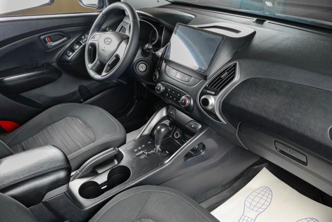 Hyundai ix35 I Рестайлинг с пробегом 2015 года, цена 1 259 000 рублей, 195500 км, внедорожник, Автокод Объявления